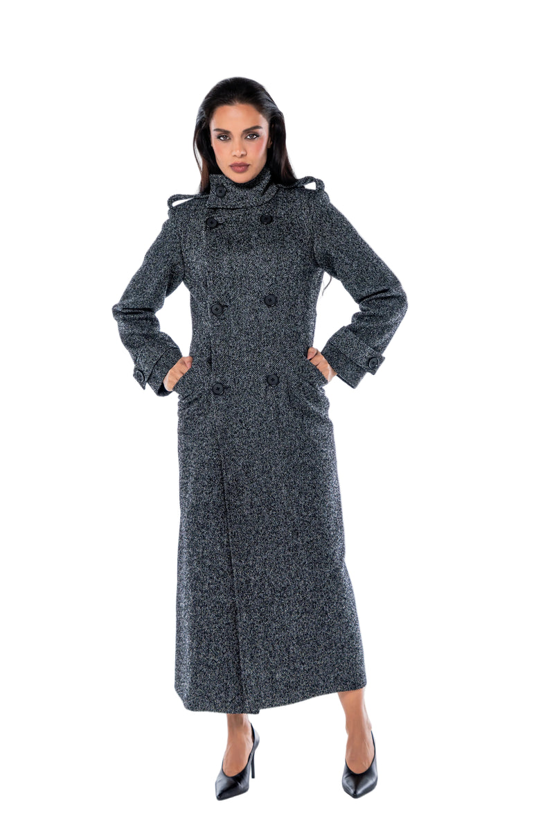 THE EDITORIAL OVERCOAT